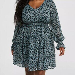 Torrid Mini Lurex Chiffon Tiered Dress 2X 18-20 Painted Roses Floral Black‎ Gold